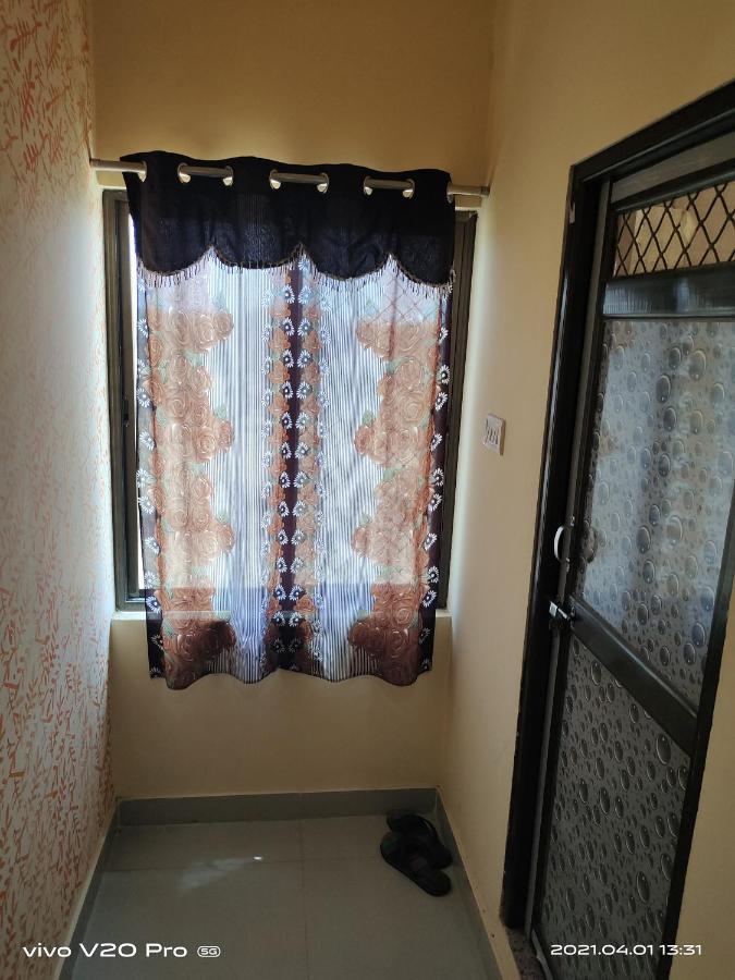 Hotel Purnima Palace Fatehpur  外观 照片